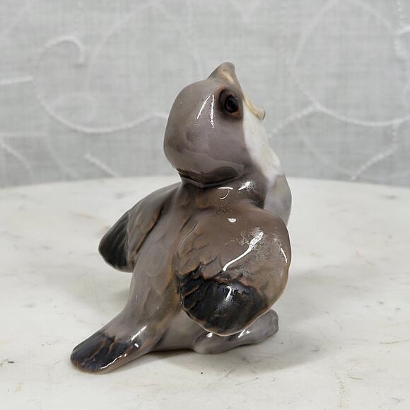 Vtg Bing Grondahl Young Sparrow Porcelain Figurine 1852 Tan Screeching For Food - Picture 3 of 14